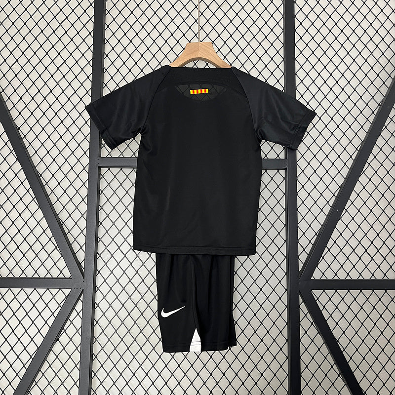 Kit Barcelona Joint Edition Criança 2023/2024