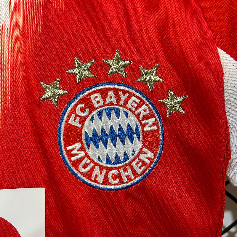 Kit Bayern Munique Principal Criança 2025/2026