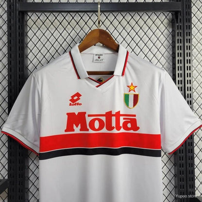 Milan Alternativa 1992/1993