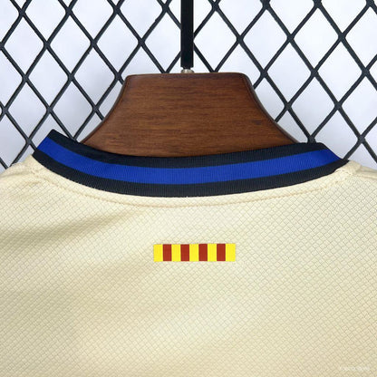 Kit Barcelona Alternativo Criança 2025/2026