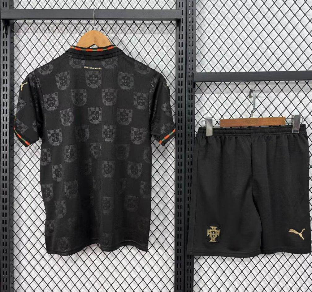 Kit Portugal Edição Especial Pantera Negra Criança (Cópia)