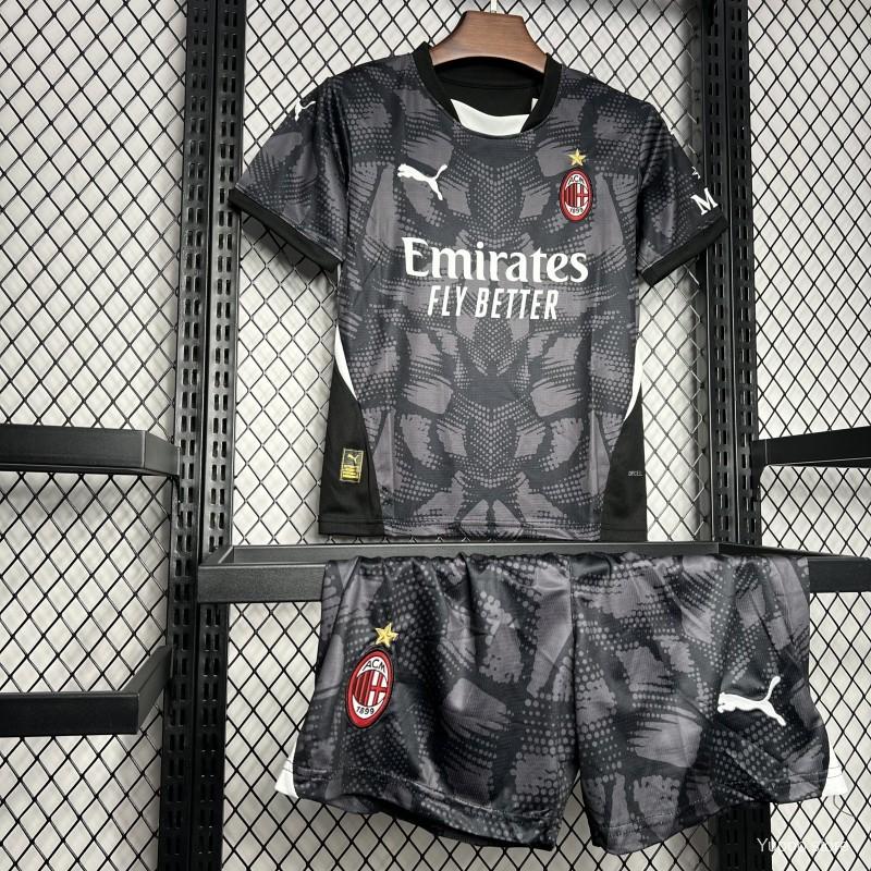 Kit Milan Guarda-Redes Criança 2024/2025