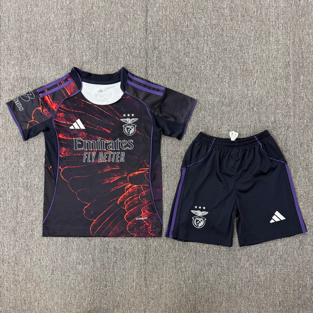 Kit Benfica Edição Especial Vhils Criança 2025/2026