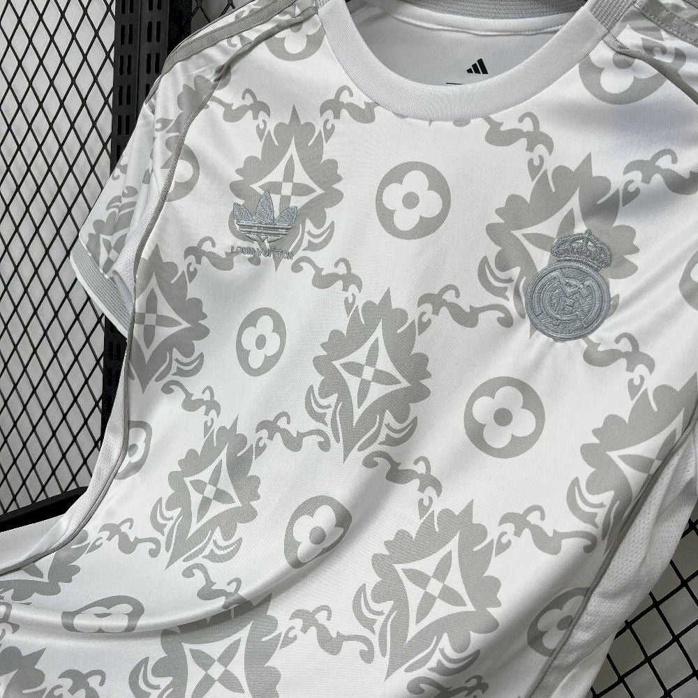 Real Madrid Edição Louis Vuitton 2025/2026