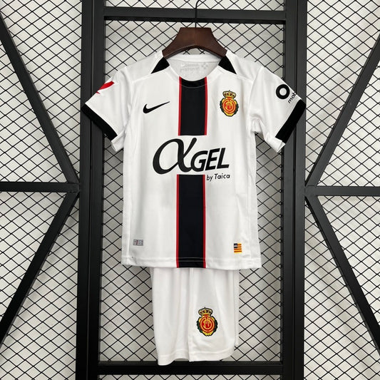 Kit Maiorca Alternativo Criança 2025/2026
