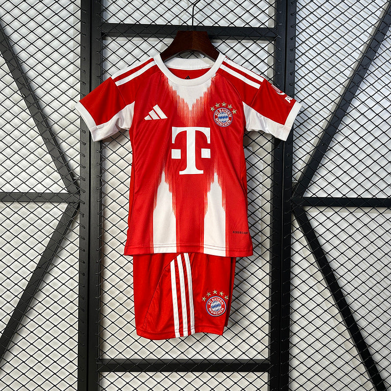 Kit Bayern Munique Principal Criança 2025/2026
