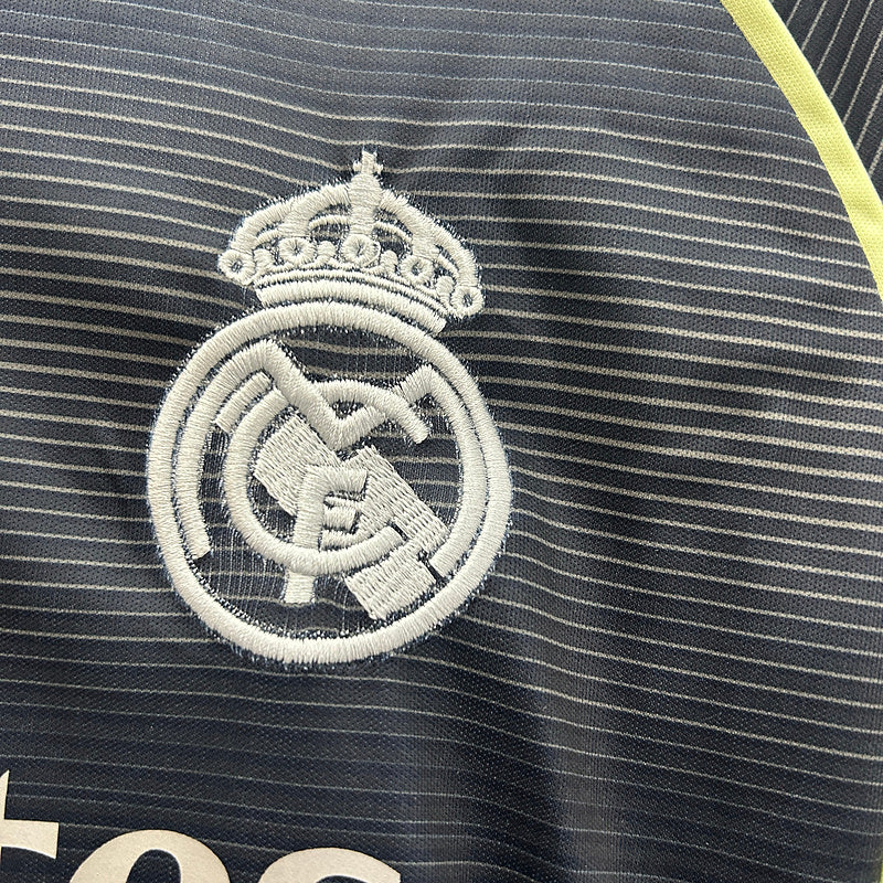 Kit Real Madrid Alternativo Criança 2025/2026
