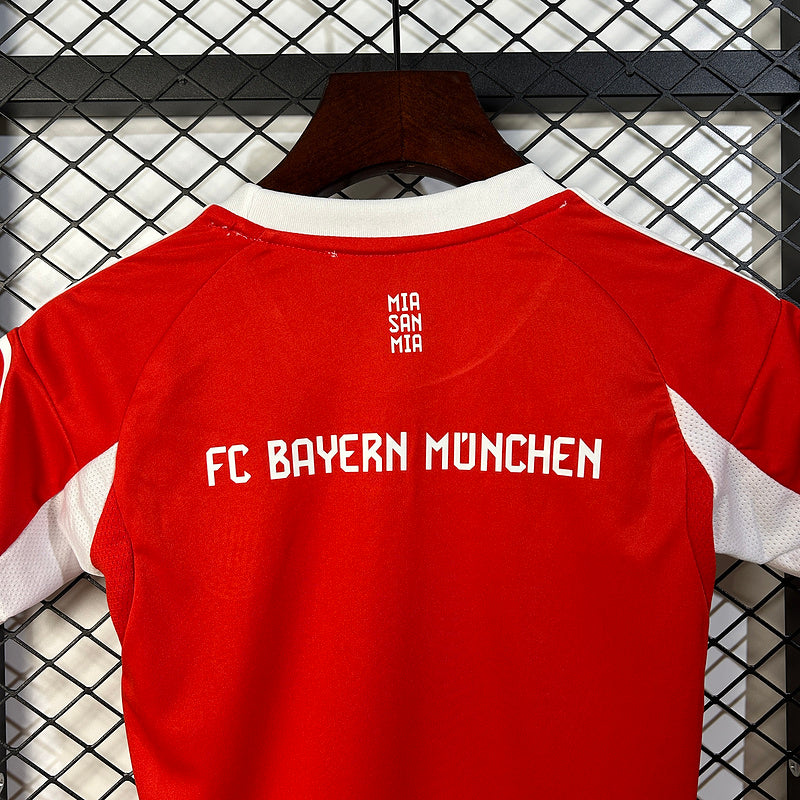 Kit Bayern Munique Principal Criança 2025/2026