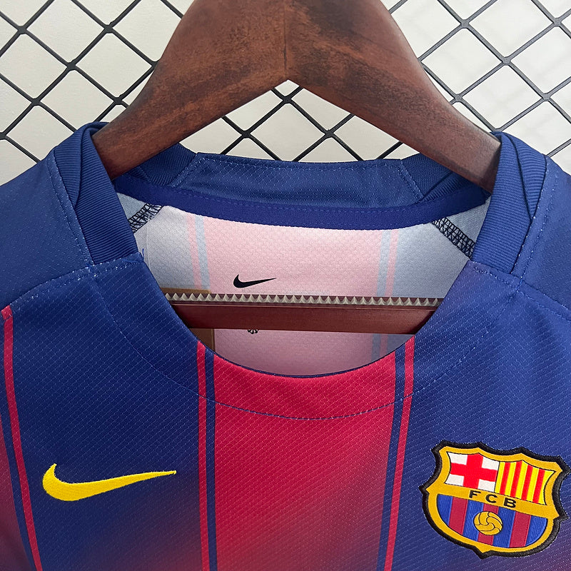Barcelona Principal Versão Feminina 2025/2026
