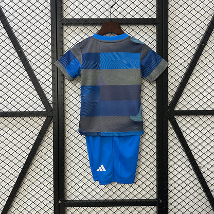 Kit Real Madrid Treino Criança 2025/2026