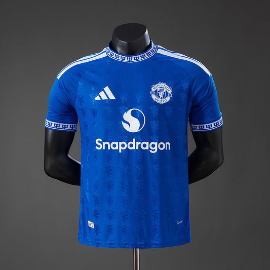 Manchester United Alternativa 2026/2027