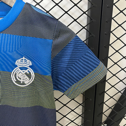 Kit Real Madrid Treino Criança 2025/2026