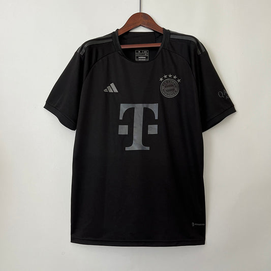 Bayern Munique Black Edition 2023/2024