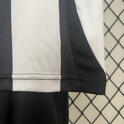 Kit Newcastle Principal Criança 2024/2025