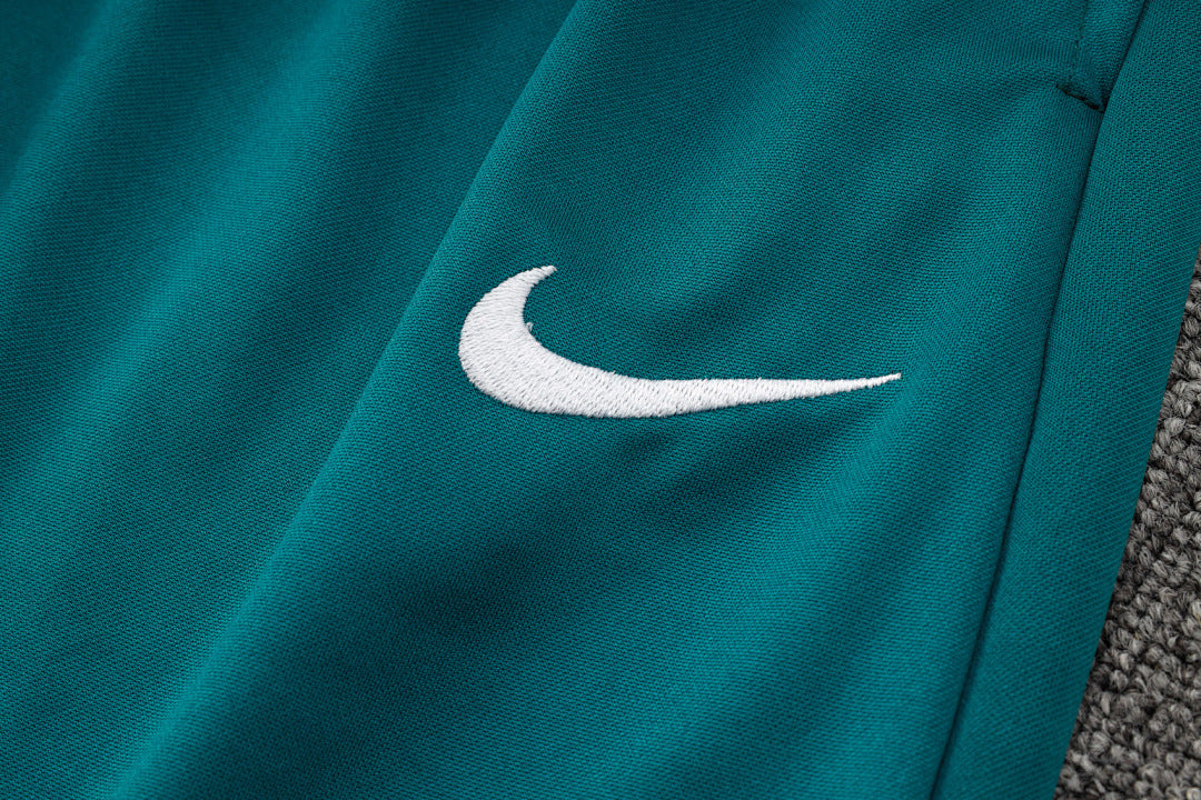 Fato de Treino Portugal