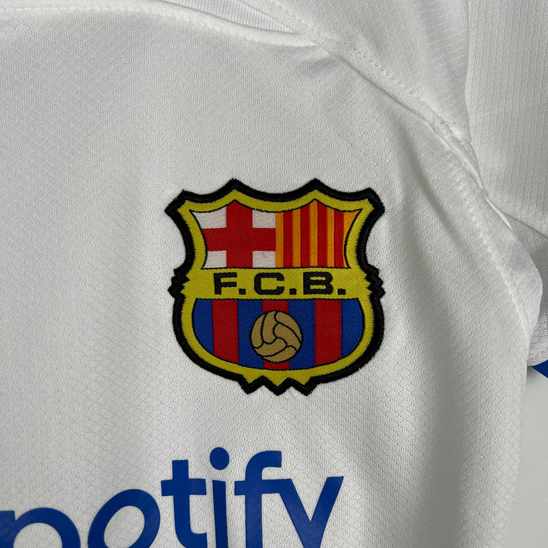 Kit Barcelona Alternativo Criança 2023/2024