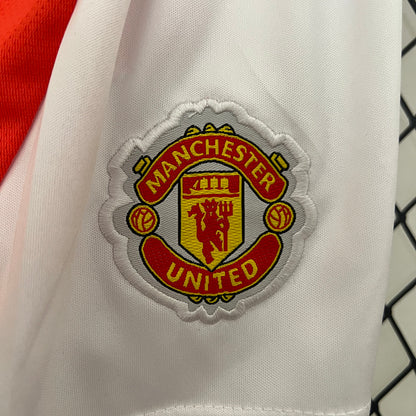 Kit Manchester United Principal Criança 2024/2025