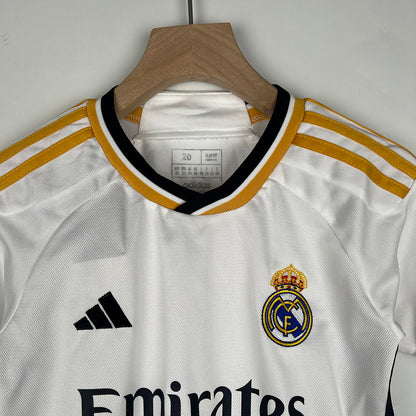 Kit Real Madrid Principal Criança 2023/2024