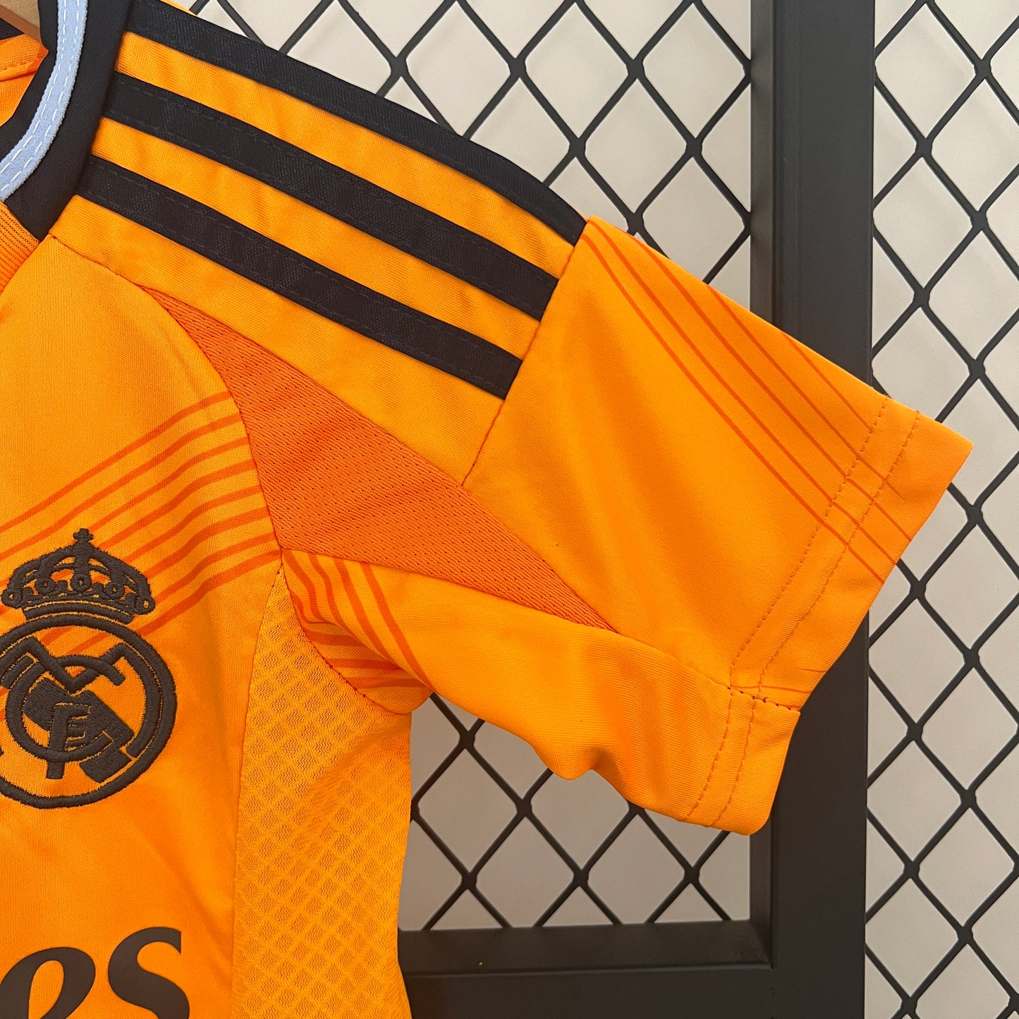 Kit Real Madrid Alternativo Criança 2024/2025